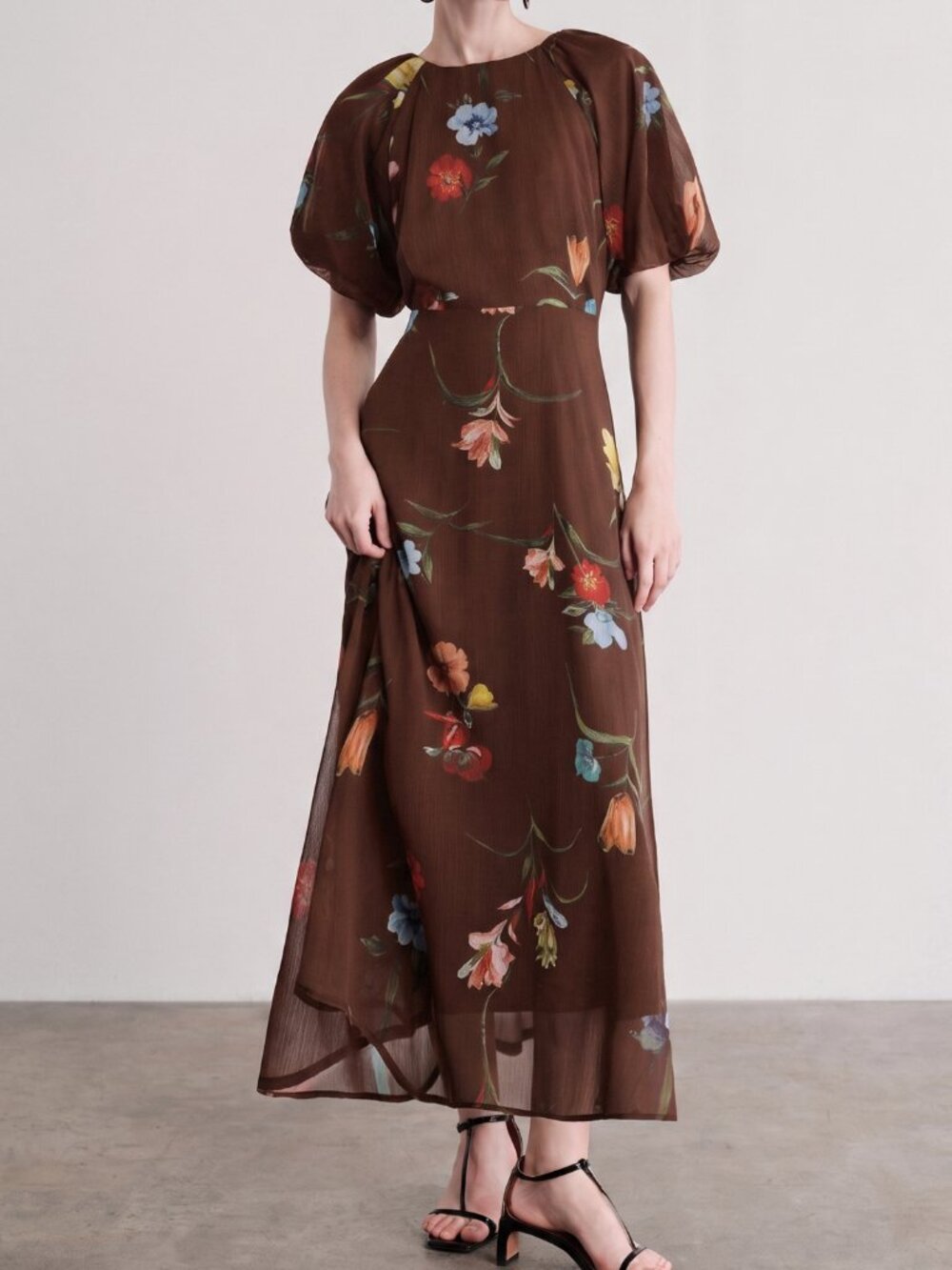 Coffee Elegant Women's Chiffon Floral Print Raglan Short Sleeve Round Neck Dress - Picture 6 of 7